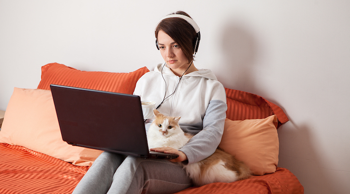 Online shopping from home