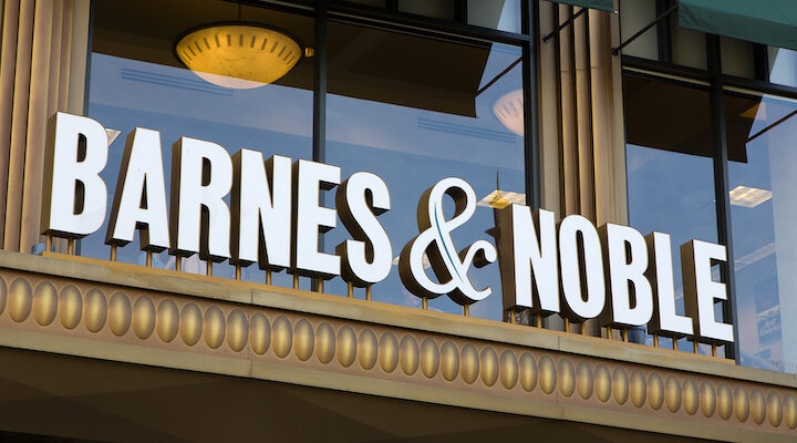 A Barnes & Noble store exterior shot from 2015.
