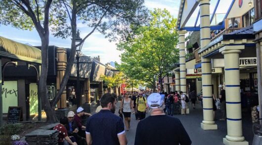 Tourists on Queensland street