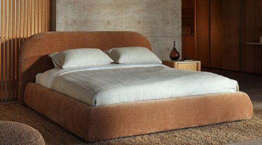Image of bed from Nick Scali.