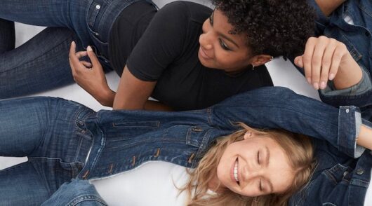 Image of models wearing Gap clothes.
