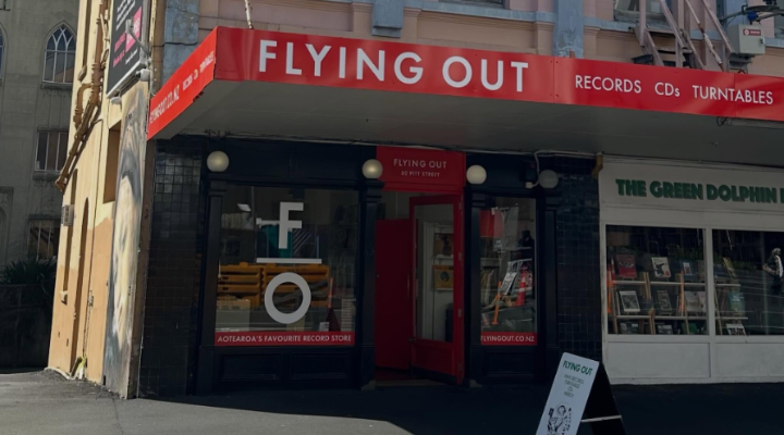 Flying Out Pitt Street