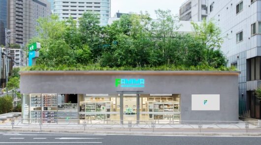 FamilyMart store exterior