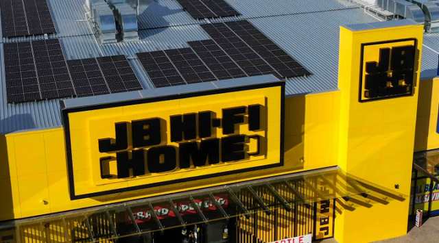 JB Hi-Fi store sign
